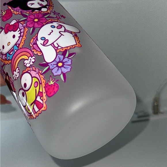 Hello Kitty and Friends 16oz 🩵 ( straw is included) - Picture 7 of 7
